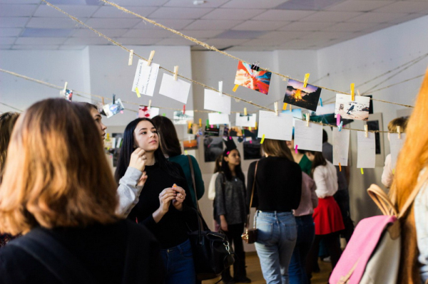 Афиша выходных: LeftFest, психомеханические картины и&nbsp;фотоночь