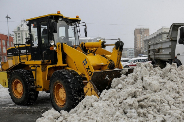 &laquo;Мэр отвечает&raquo; круглый год: все выпуски на&nbsp;&laquo;Городской волне&raquo; в&nbsp;2022-м