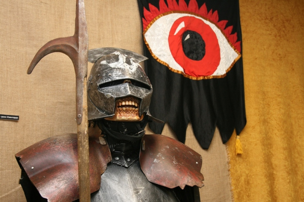 Афиша выходных: День студента, рисунки из-под кровати и&nbsp;доспехи орков