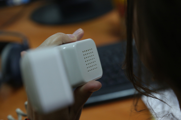 Обнять голосом: как работает телефон доверия в&nbsp;Новосибирске