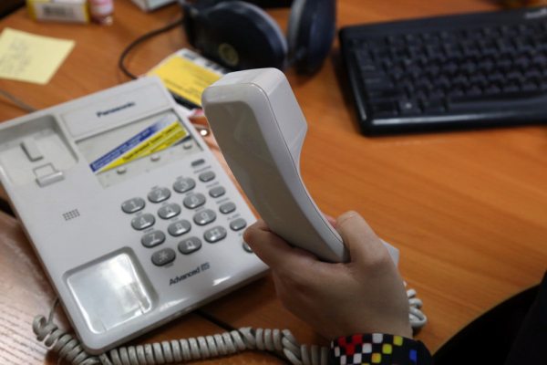 Обнять голосом: как работает телефон доверия в&nbsp;Новосибирске